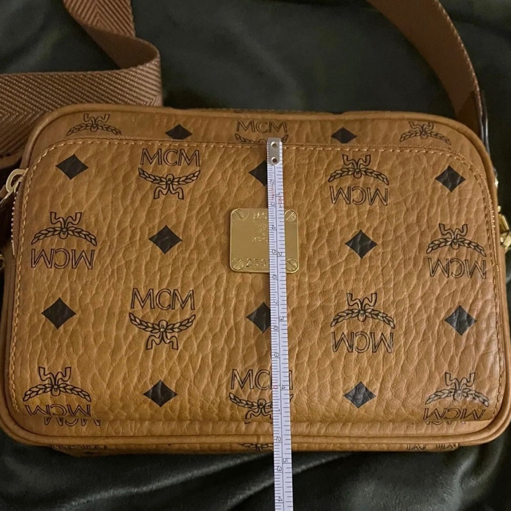 MCM SMALL VISETOS CROSSBODY BAG
